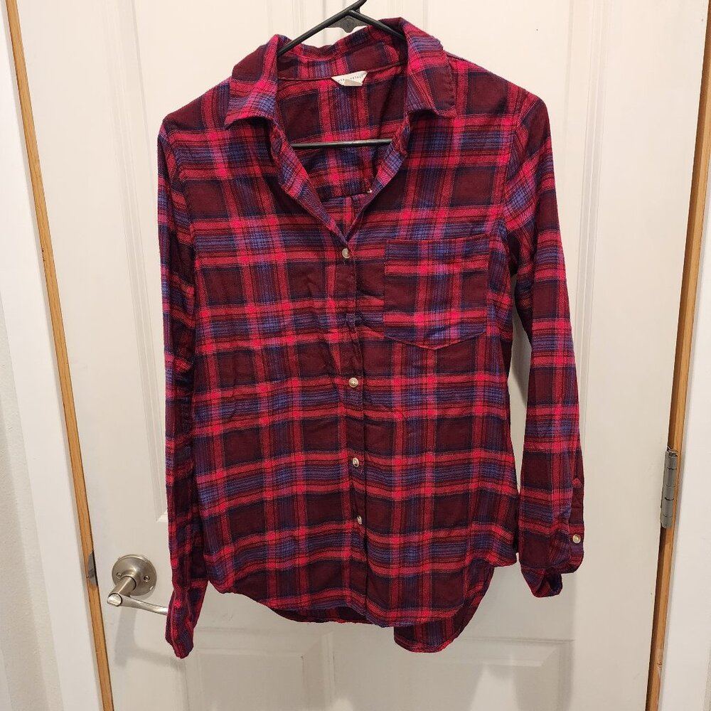 Women's Aeropostale Long Sleeve Button Down Plaid Shirt, Size Medium